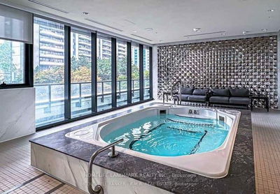 Unit 3318 — 585 Bloor St, Toronto - North St. James Town image-0-4