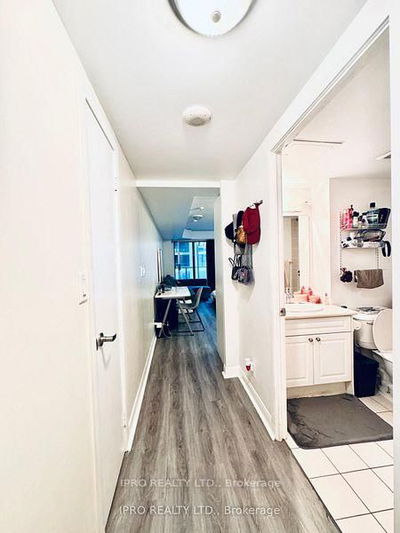 Unit 413 — 600 Fleet St, Toronto - Niagara image-0-1