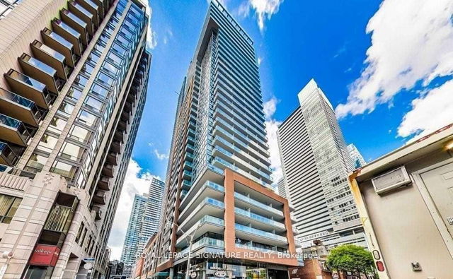 211 - 8 Mercer Street