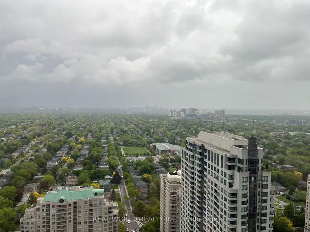 Ph103 - 5162 Yonge Street