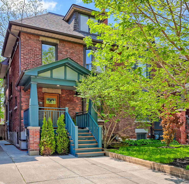 90 Oakwood Avenue