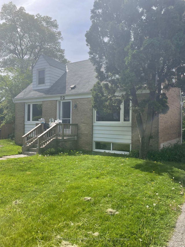 30 Vonda Avenue