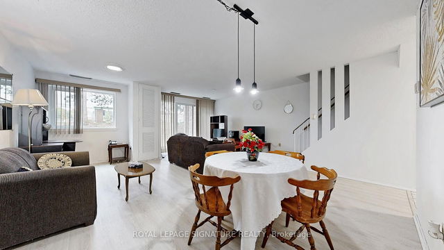 111 - 4005 Don Mills Road
