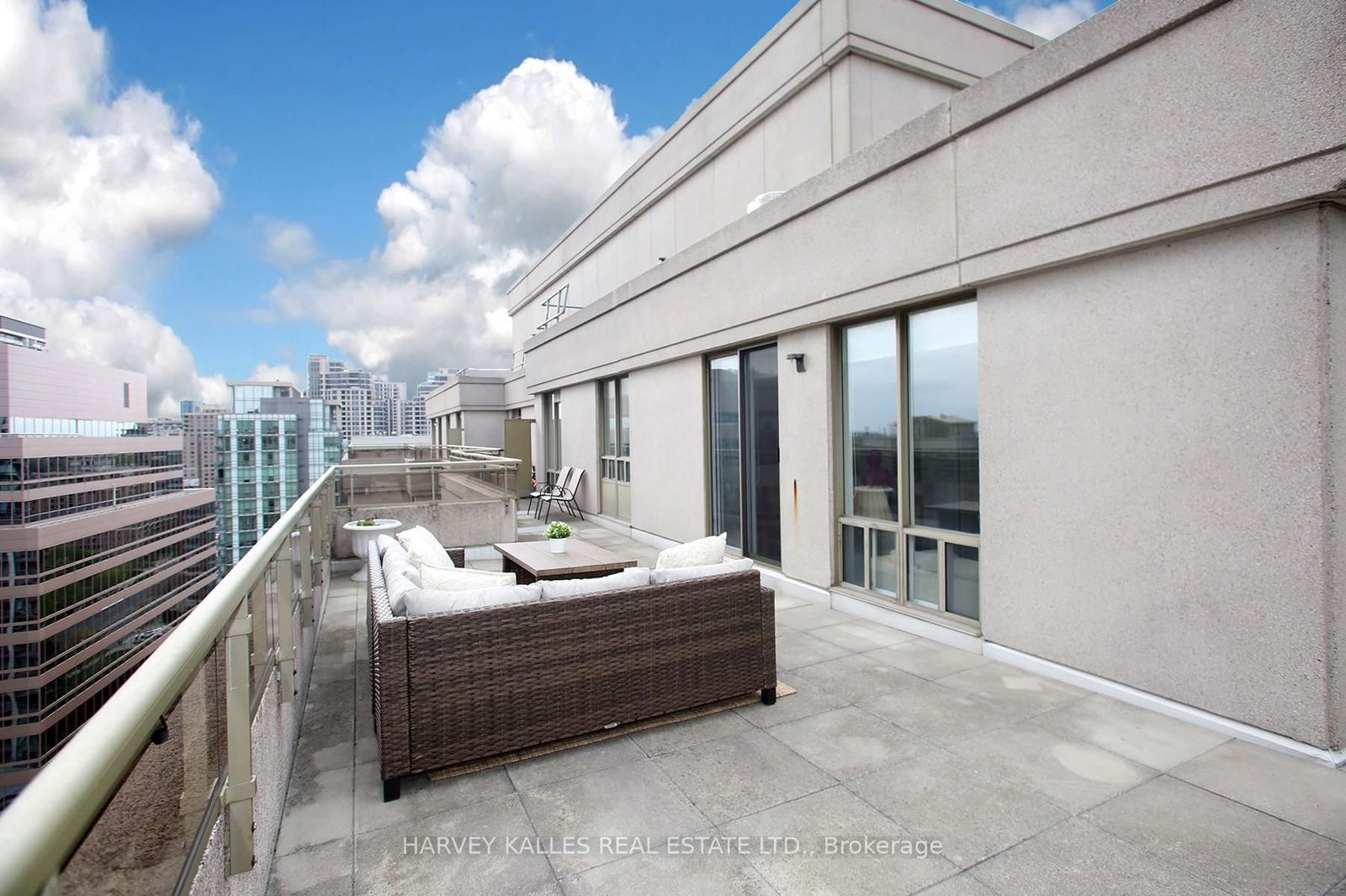 Condo for sale at UPH07-256 Doris Avenue, Toronto, Willowdale East, M2N 6X8 - MLS: C12181372
