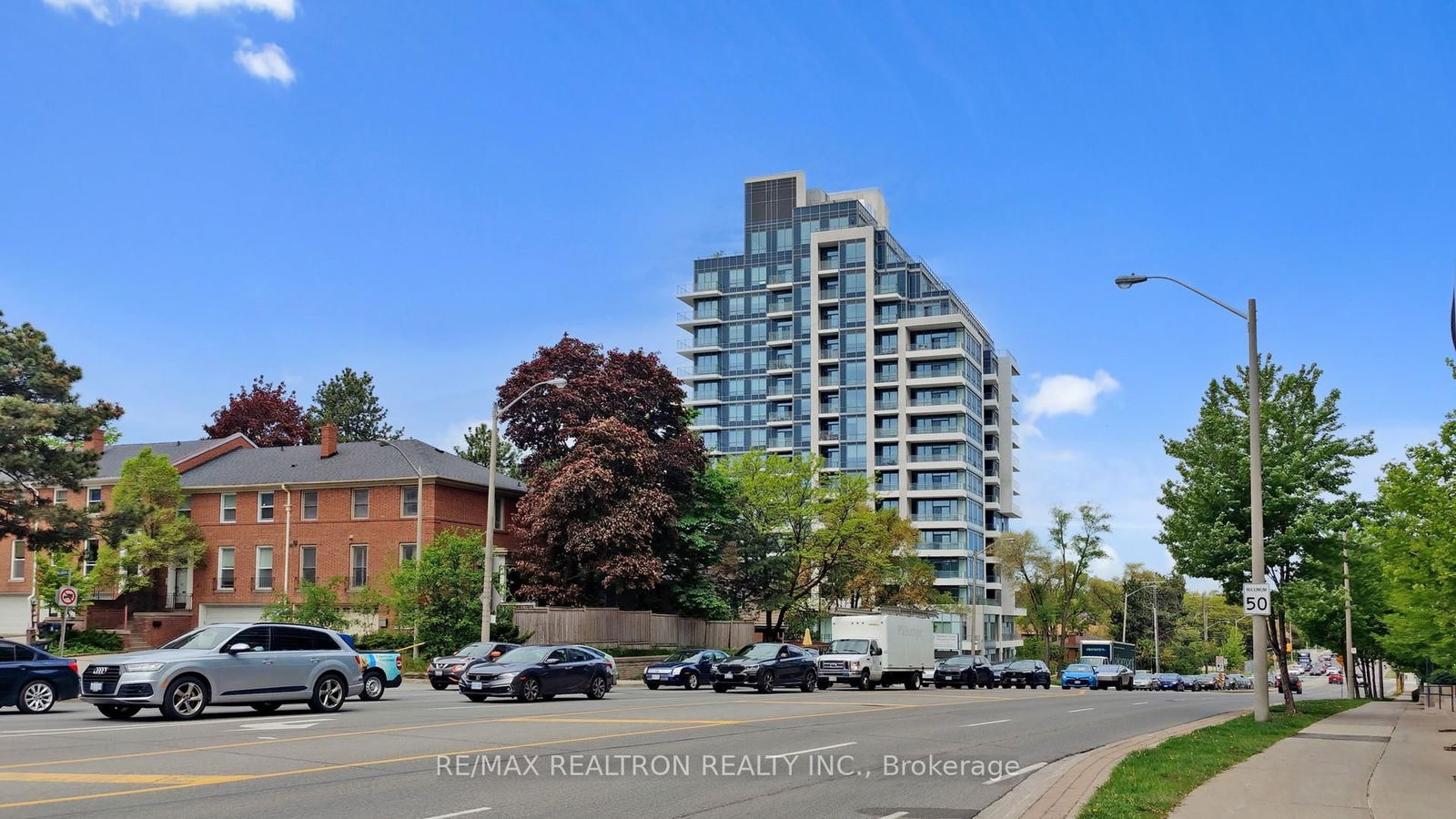 Condo for lease at 705-2 Teagarden Court, Toronto, Willowdale East, M2N 5Z9 - MLS: C12181389