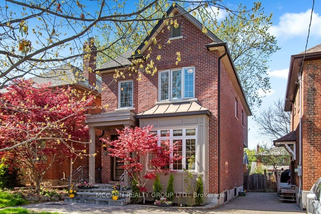 Detached House for sale at 78 Chudleigh Avenue, Toronto, Lawrence Park South, M4R 1T3 - MLS: C12181645