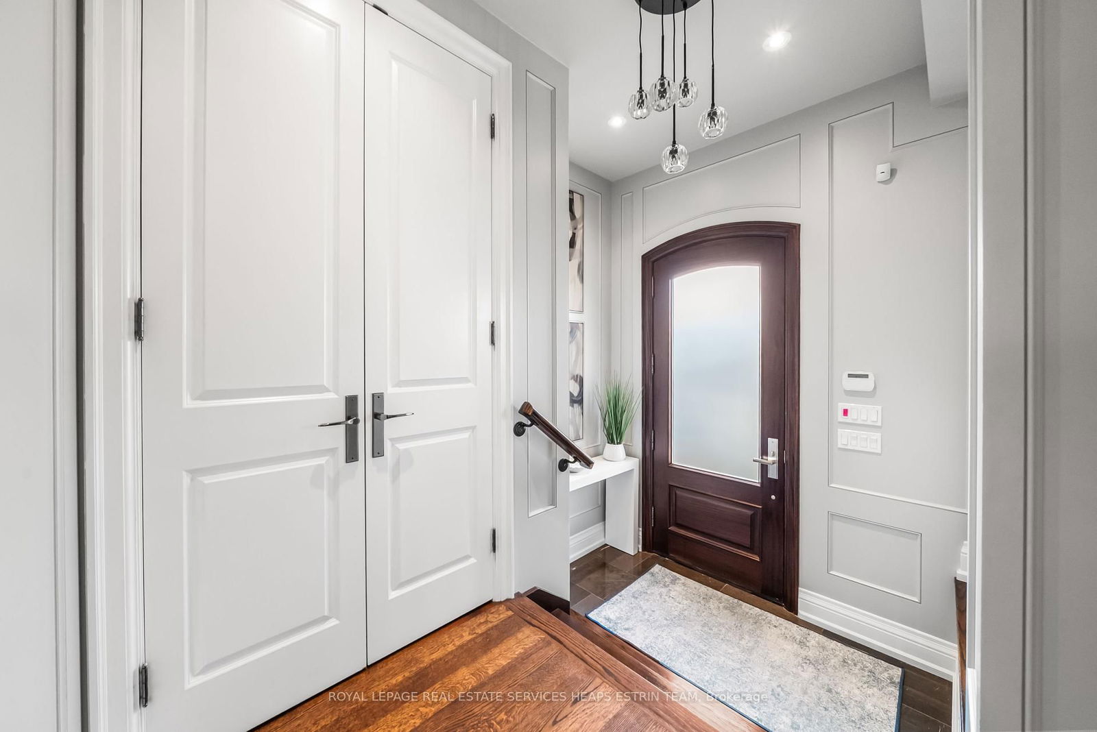 Detached House for sale at 481 Broadway Avenue, Toronto, Leaside, M4G 2R4 - MLS: C12181675