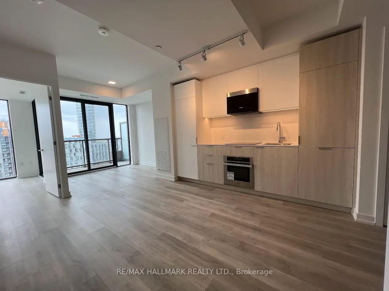 28 Eastern Avenue, Unit PH07 - Photo 3