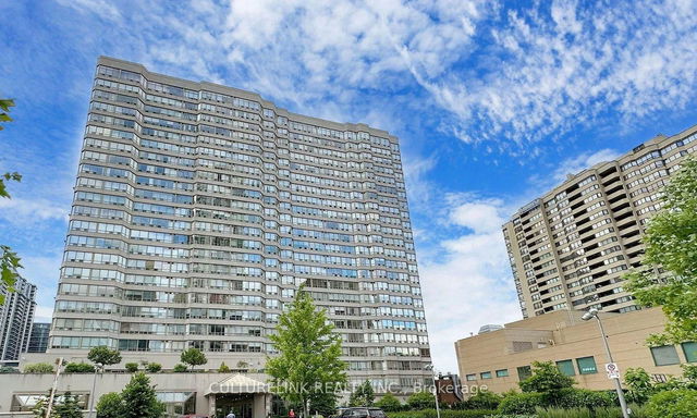 2215 - 30 Greenfield Avenue