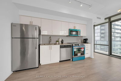 Unit #2808 — 832 Bay St, Toronto - Bay Street Corridor image-0-2