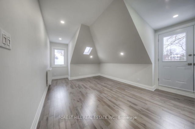 #3 - 1747 Bathurst Street