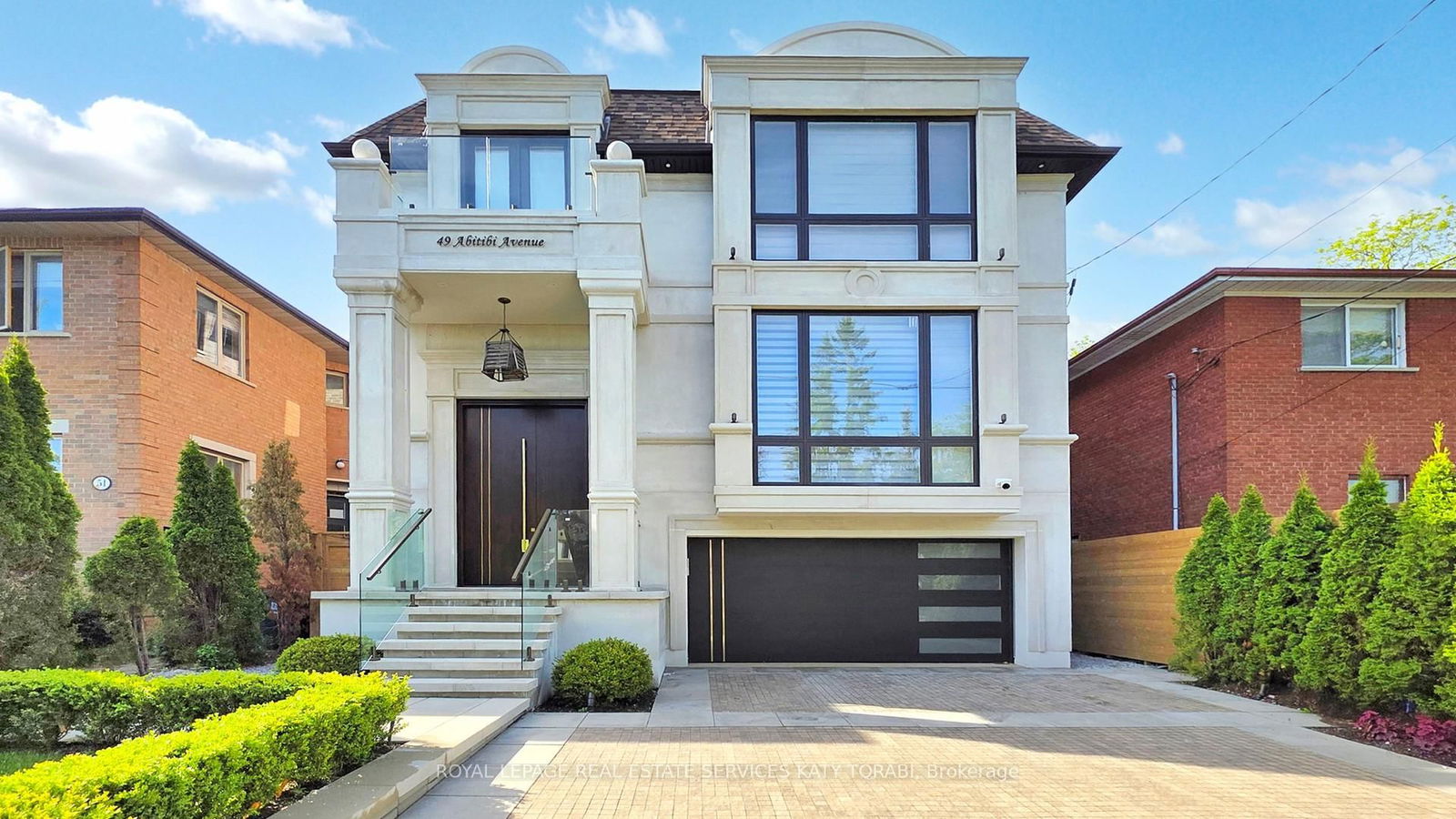 Detached House for sale at 49 Abitibi Avenue, Toronto, Newtonbrook East, M2M 2V3 - MLS: C12182580
