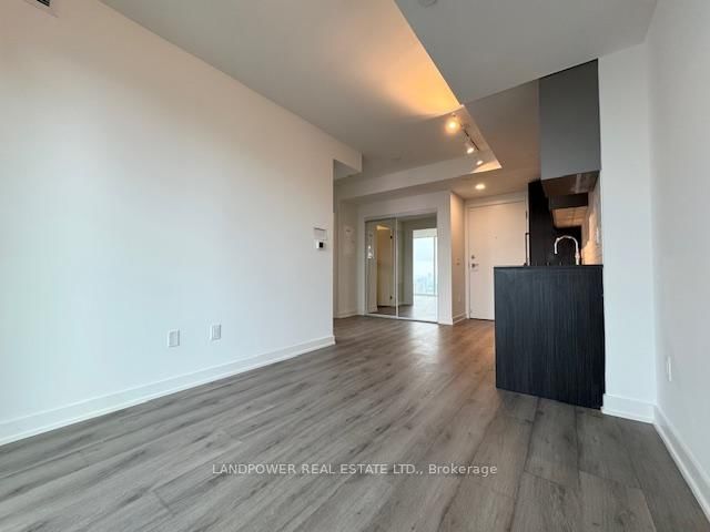 252 Church Street, Unit 4616 - Photo 8