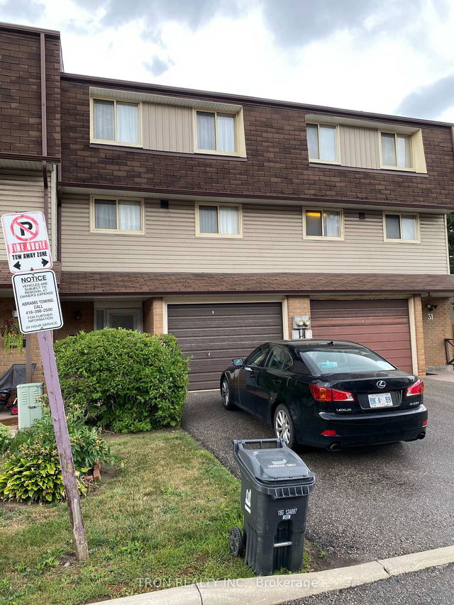 33 Yellow Birch Way