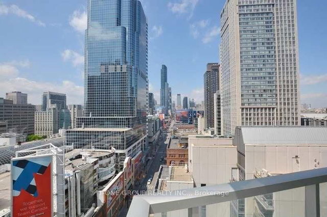 1212 - 197 Yonge Street