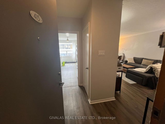 415 - 660 Eglinton Avenue