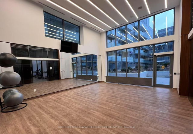 1111 - 7 Golden Lion Heights