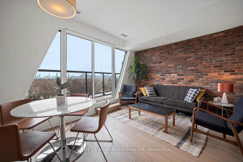 Unit 803 — 138 Saint Helens Ave, Toronto - Dufferin Grove image-0-0