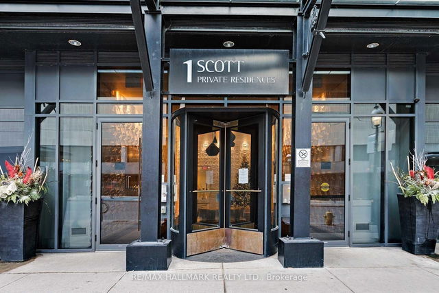 2008 - 1 Scott Street