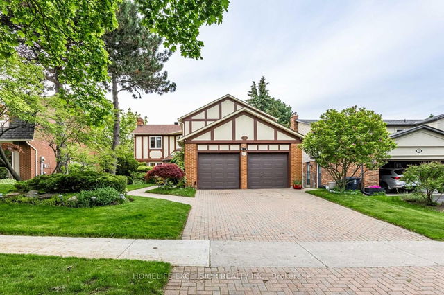 32 Mossgrove Trail