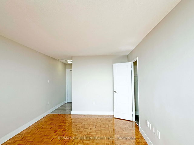 1201 - 1500 Bathurst Street
