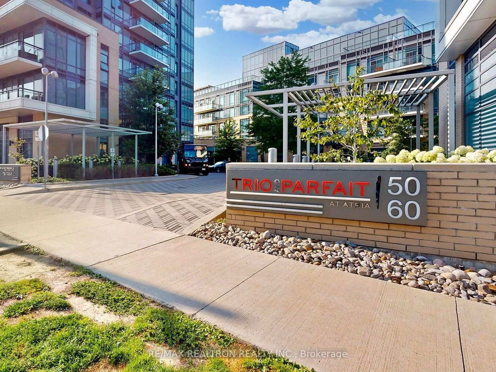 Condo for lease at 2103-50 Ann O'reilly Road, Toronto, Henry Farm, M2J 0E1 - MLS: C12183982