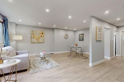 10 Townsend Rd, Toronto - Hillcrest Village image-0-3