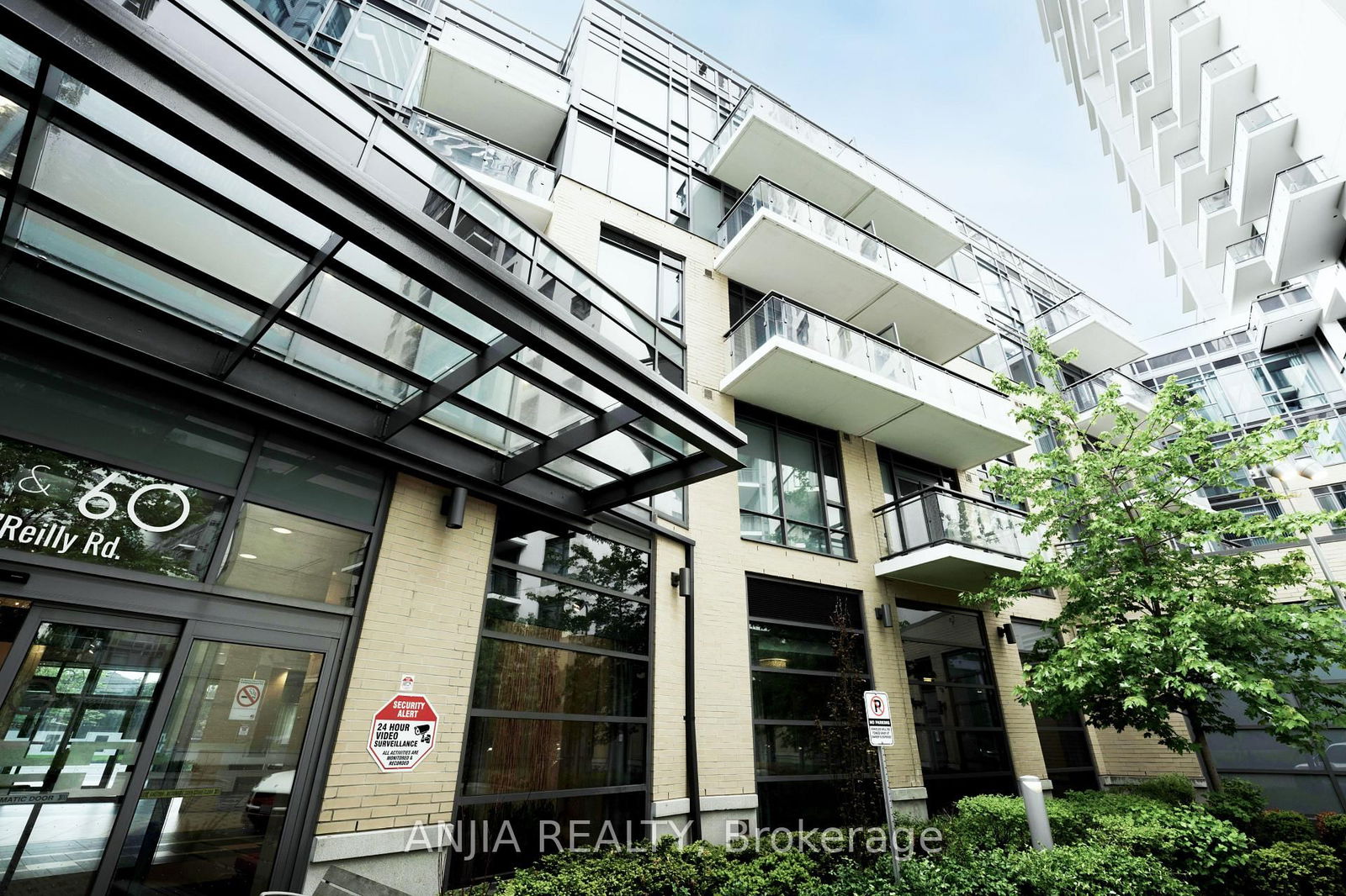Condo for sale at 1406-50 Ann O'Reilly Road, Toronto, Henry Farm, M2J 0C9 - MLS: C12184312