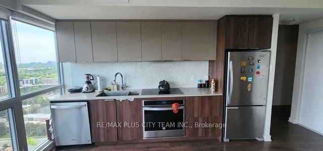 2805 - 2 Sonic Way