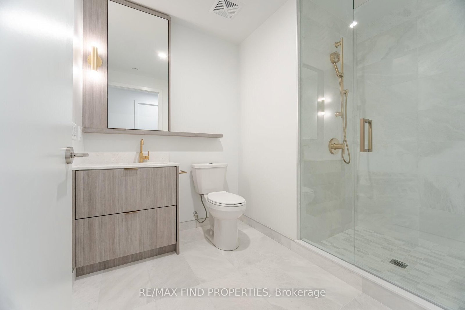6 Greenbriar Road, Unit 910 - Photo 32