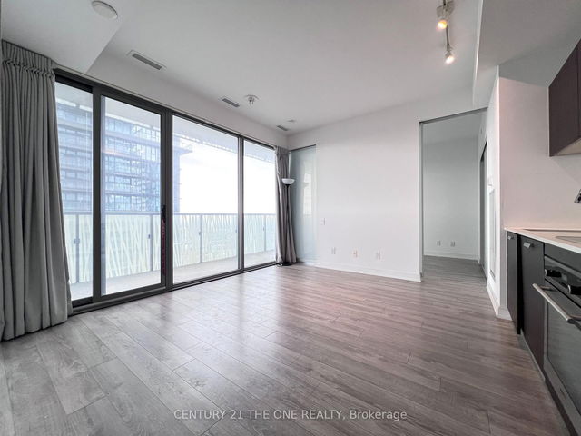 3613 - 50 Charles Street