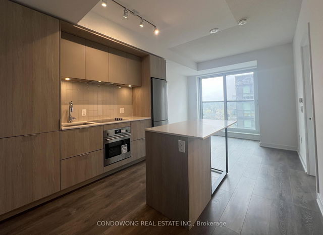 1109 - 130 River Street