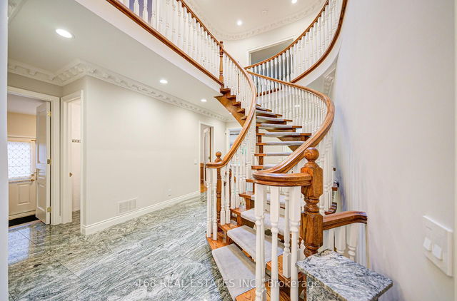 136 Spring Garden Avenue