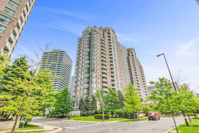 813 - 23 Lorraine Drive