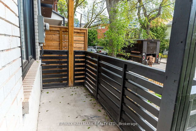 Upper - 700 Adelaide Street