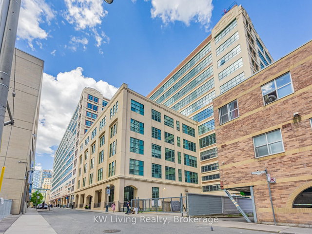 647 - 155 Dalhousie Street