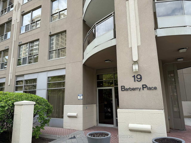 702 - 19 BARBERRY Place