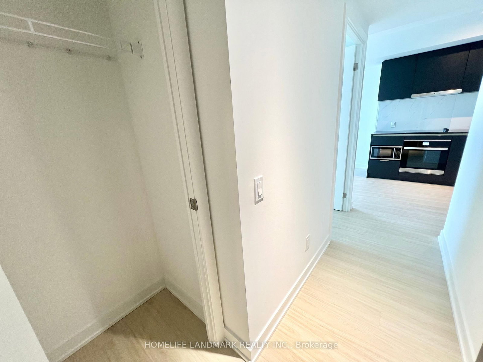 8 Wellesley Street W, Unit 4809 - Photo 13