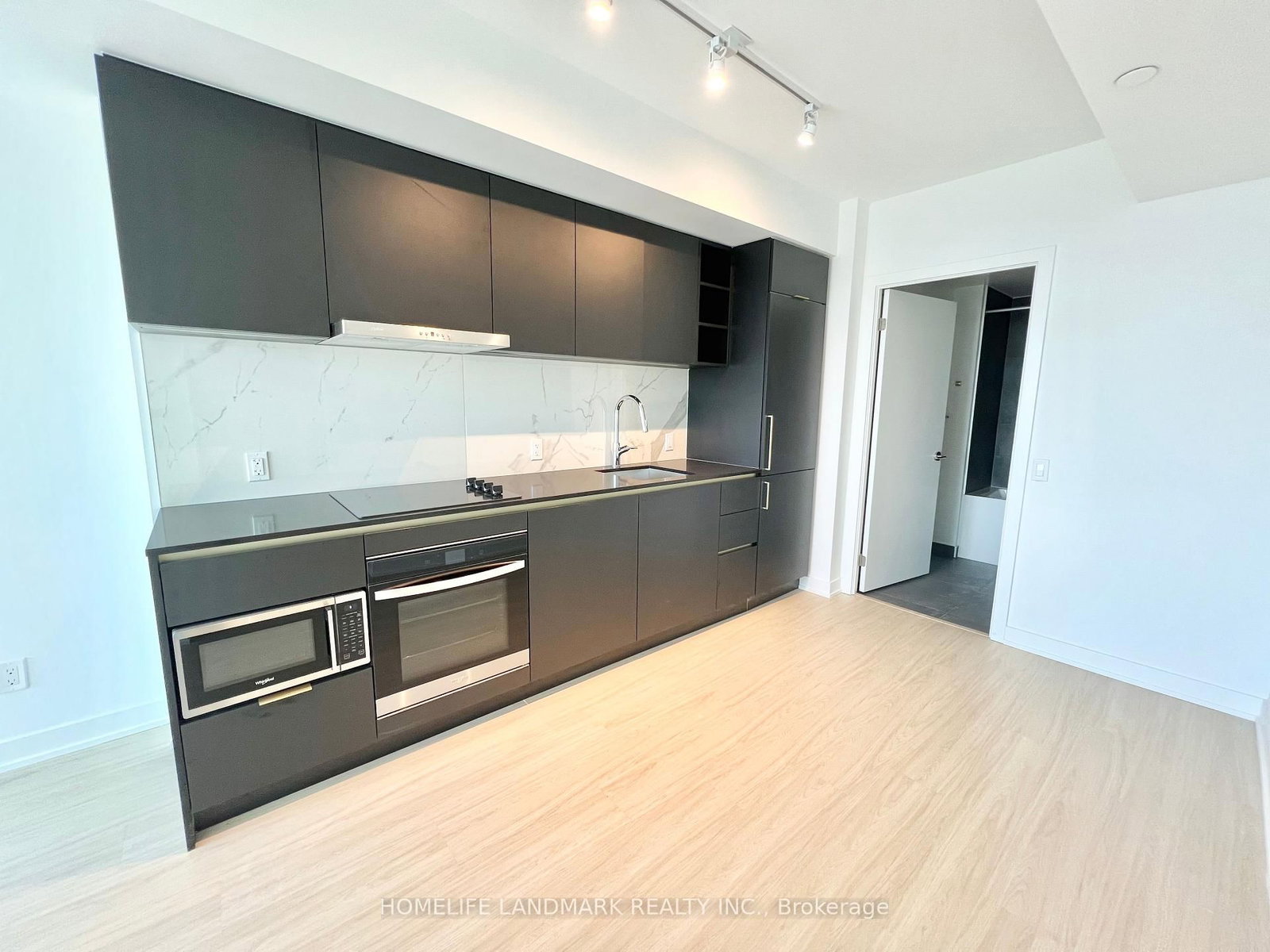 8 Wellesley Street W, Unit 4809 - Photo 9