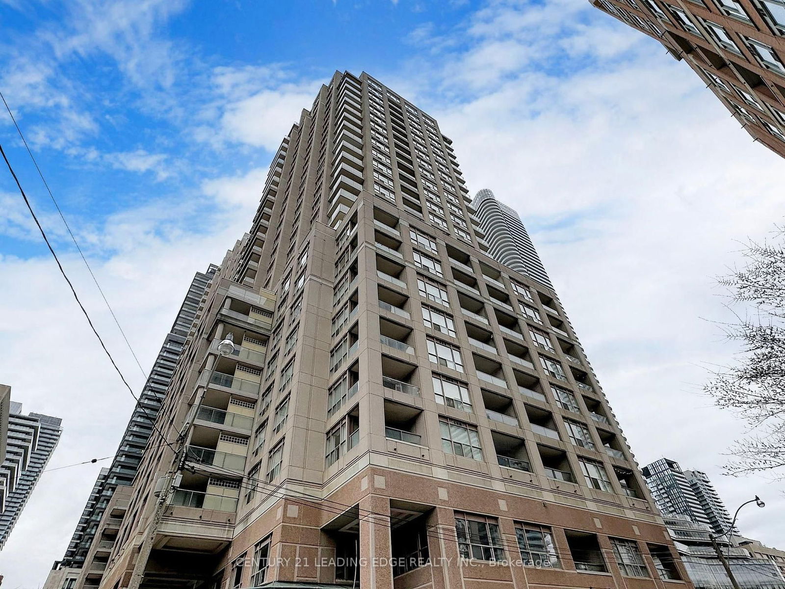 Condo for lease at 1501-909 Bay Street, Toronto, Bay Street Corridor, M5S 3G2 - MLS: C12186030