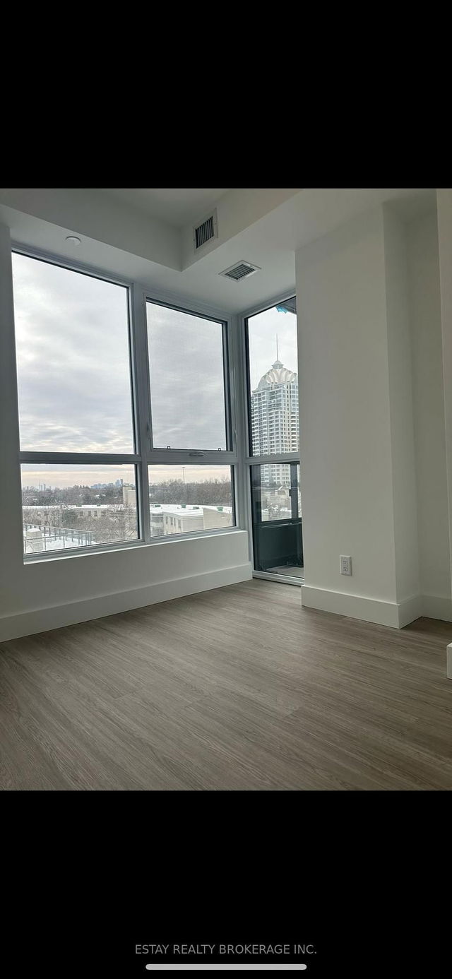 599 - 6 Greenbriar Road