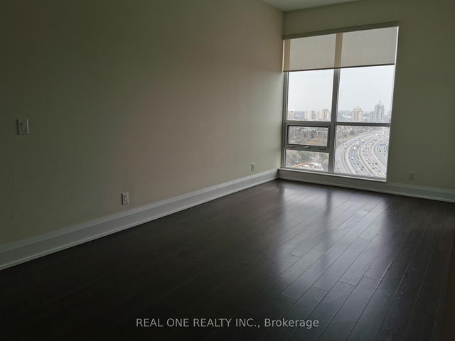 PH04 - 120 Harrison Garden Boulevard