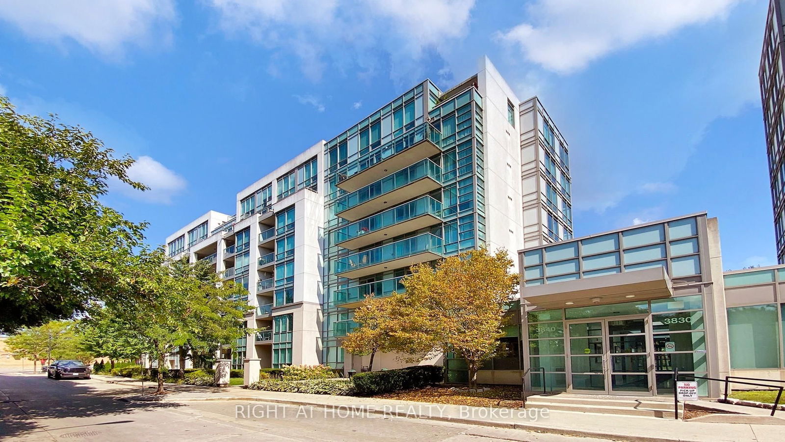 Condo for sale at 609-3840 Bathurst Street, Toronto, Clanton Park, M3H 6C6 - MLS: C12186226