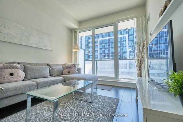 503 - 18 Rean Drive