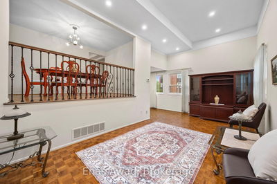 74 Black Hawk Way, Toronto - Westminster-Branson image-0-4