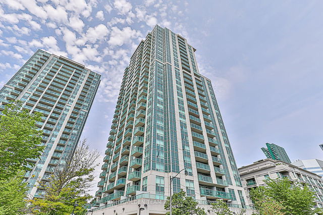 602 - 16 Harrison Garden Boulevard