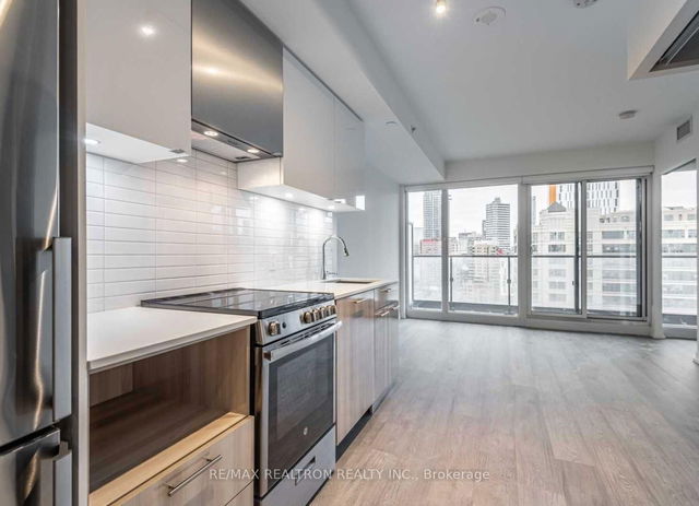 3509 - 251 Jarvis Street