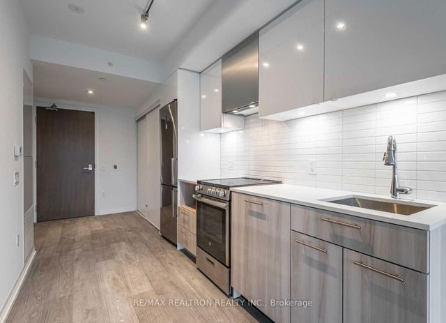3509 - 251 Jarvis Street