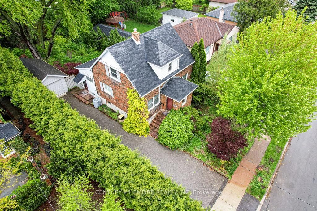 Detached House for sale at 292 Horsham Avenue, Toronto, Willowdale West, M2R 1G4 - MLS: C12186715