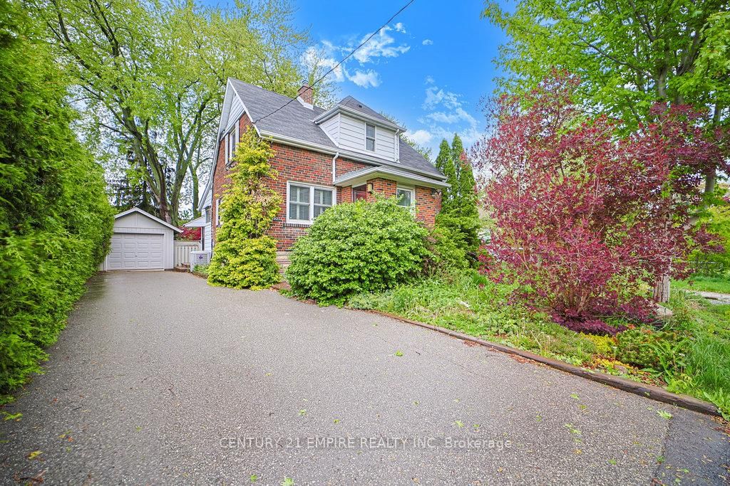 Detached House for sale at 292 Horsham Avenue, Toronto, Willowdale West, M2R 1G4 - MLS: C12186715